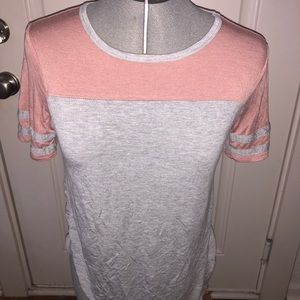 pink/grey tee